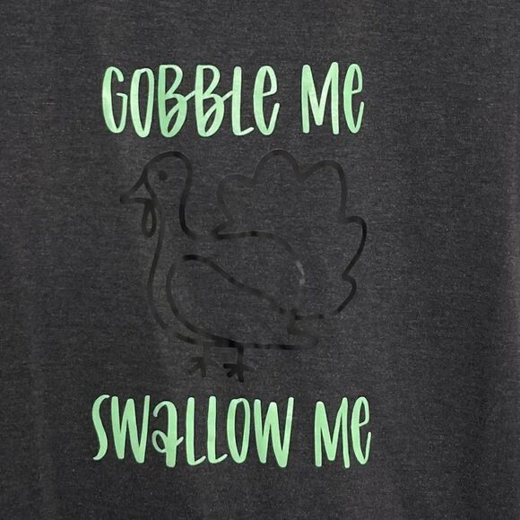 Zenana Premium Scoop Neck Long Short Sleeve Shirt Grey & Green Size 1X - Picture 4 of 5